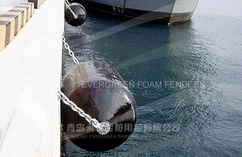 供应聚氨酯实心护舷 诚信永泰制造