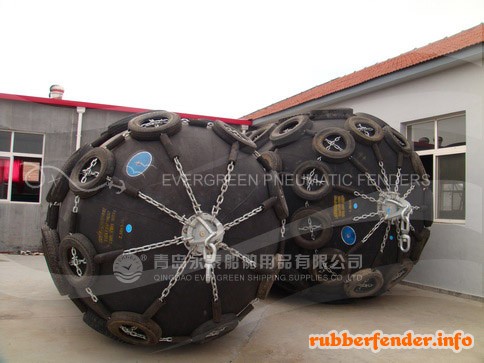 诚信永泰供应充气靠球 发泡护舷 橡胶船舶护舷