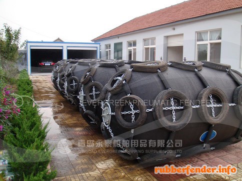 诚信永泰供应船用橡胶靠球船舶护舷海洋平台护舷