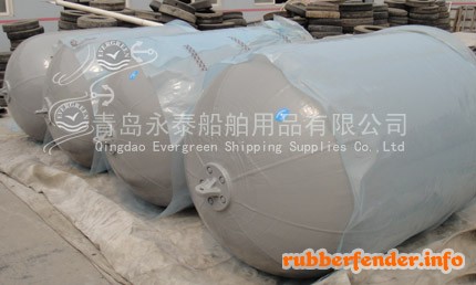 诚信永泰专业生产船用护舷充气橡胶护舷