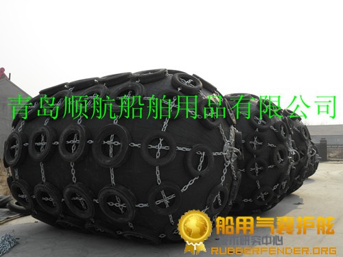 供应天然橡胶+浸胶帘子布船用护舷-可定做