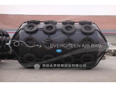 诚信永泰供应实心护舷漂浮聚氨酯护舷实心靠球图2